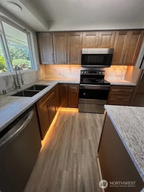Property photo for 17820 Smokey Point Boulevard, Arlington photo 3