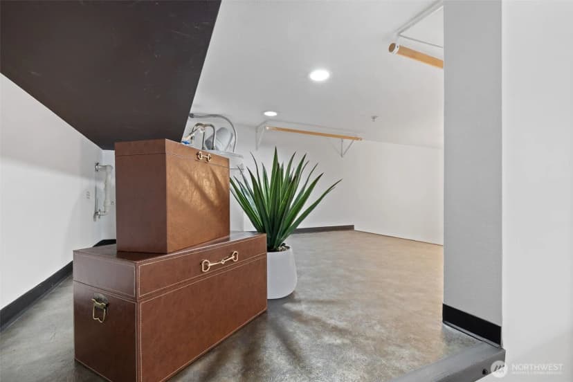 Property photo for 4422 Bagley Avenue N #216, Seattle photo 12