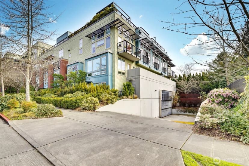 Property photo for 4422 Bagley Avenue N #216, Seattle photo 26