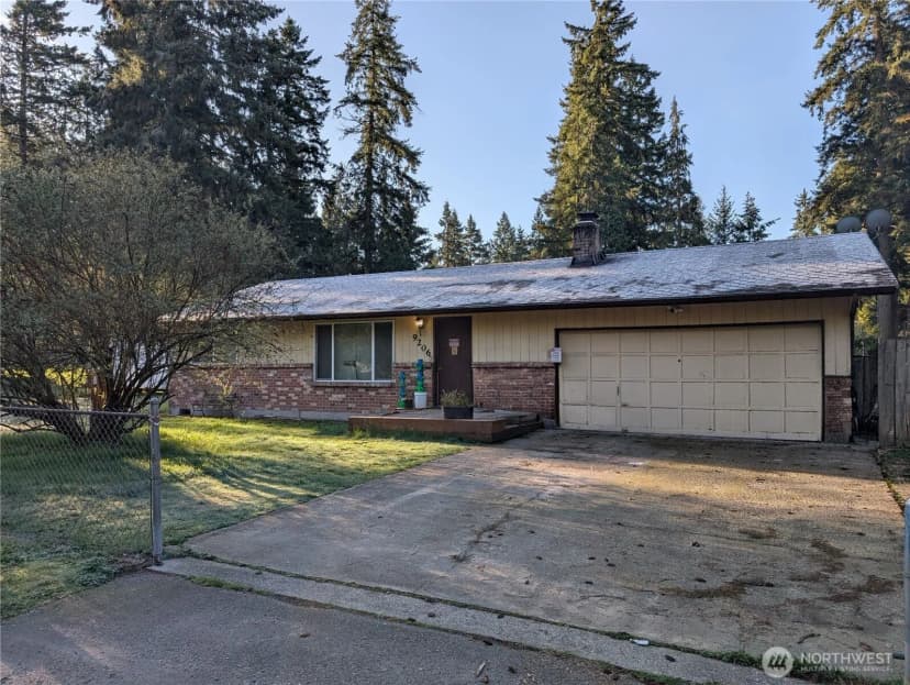 Property photo for 9210 9212 204th Street E, Graham photo 2