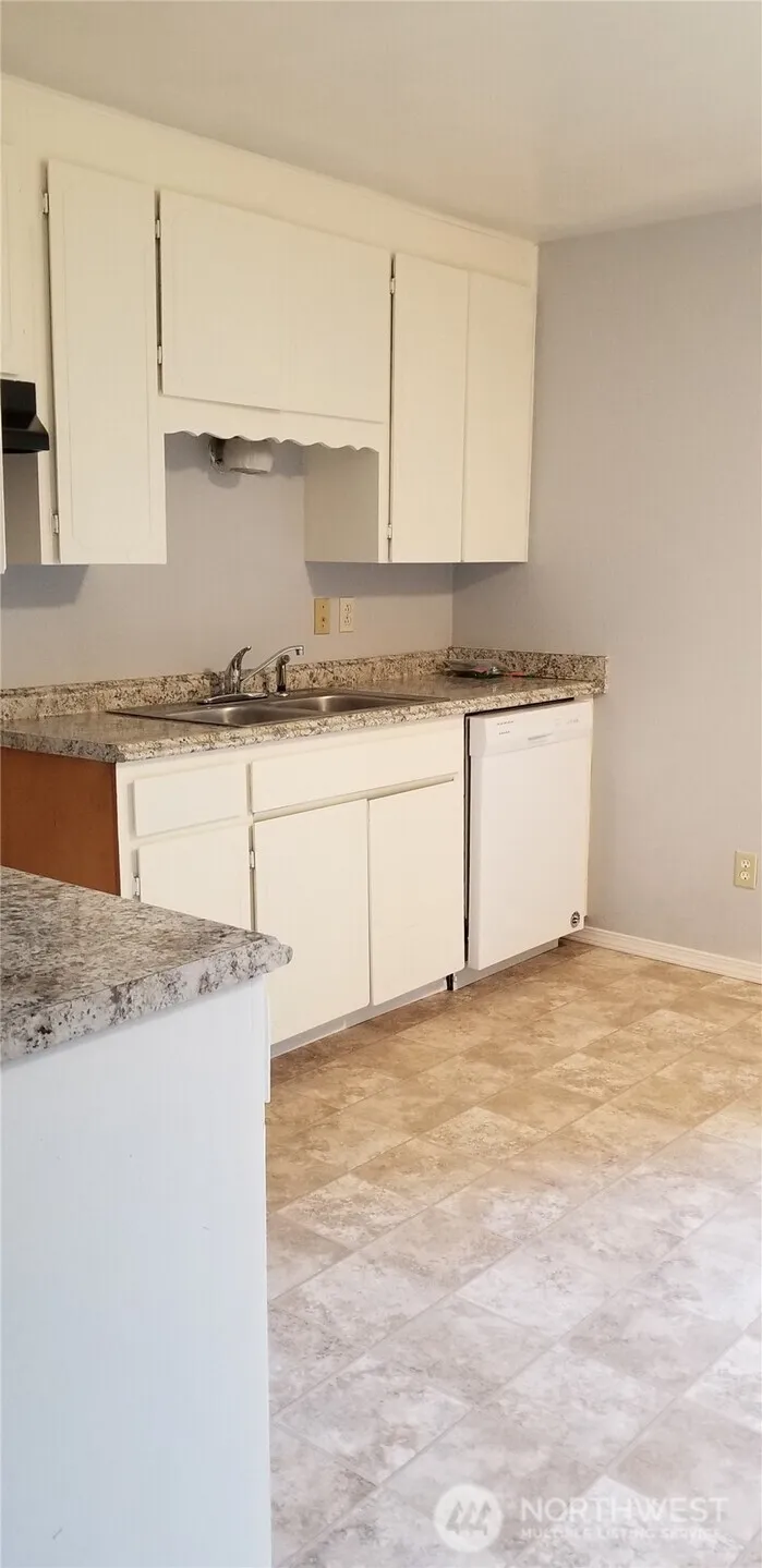 Property photo for 9210 9212 204th Street E, Graham photo 16
