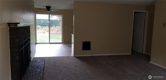 Property photo for 9210 9212 204th Street E, Graham photo 5
