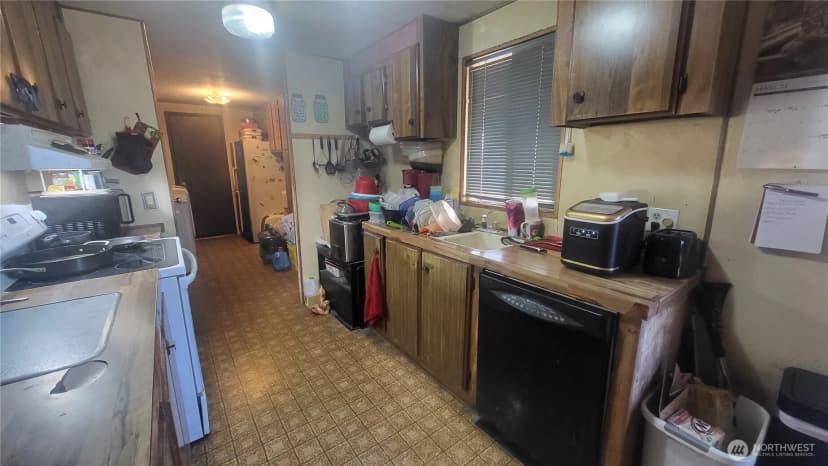 Property photo for 353 5th Avenue Se, Ephrata photo 17