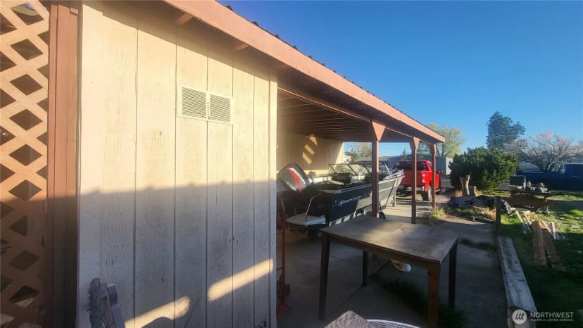 Property photo for 353 5th Avenue Se, Ephrata photo 11
