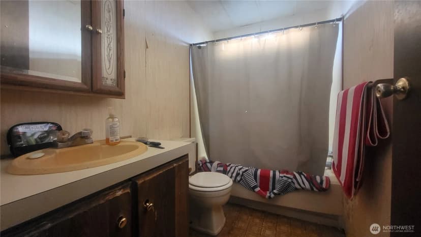 Property photo for 353 5th Avenue Se, Ephrata photo 24