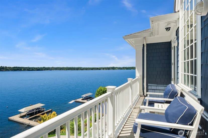 Property photo for 8233 W Mercer Way, Mercer Island photo 19