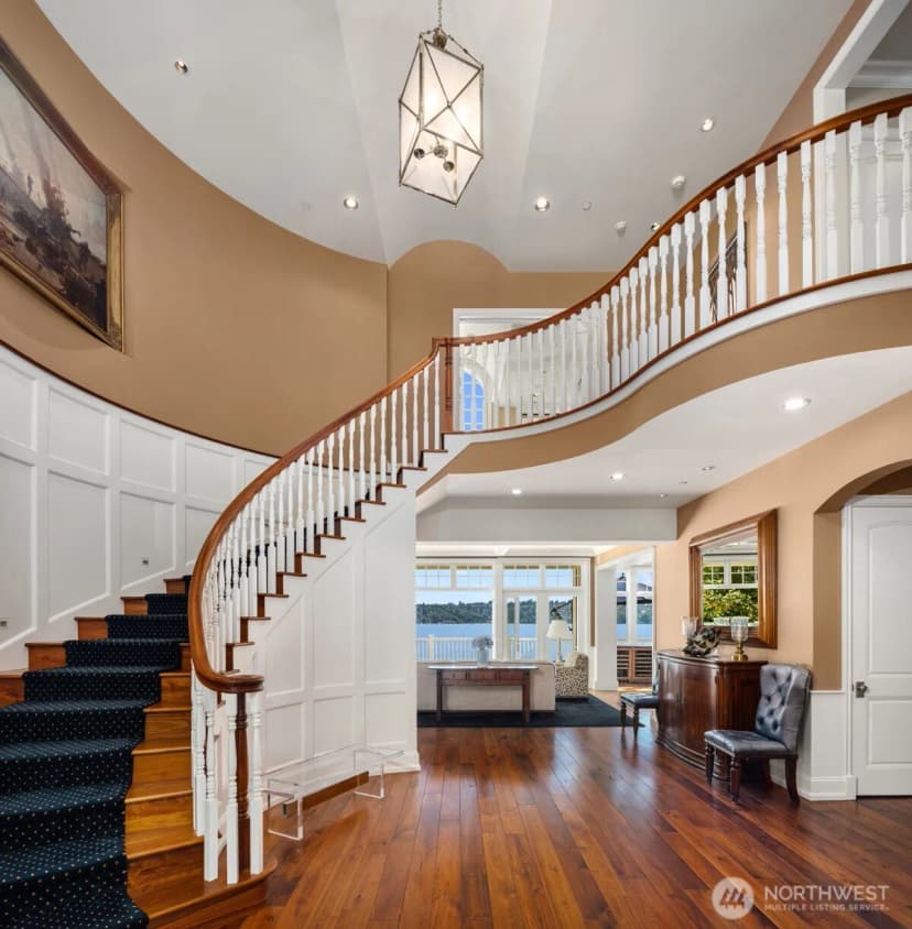 Property photo for 8233 W Mercer Way, Mercer Island photo 8