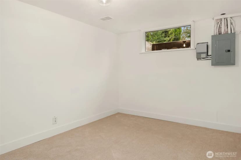 Property photo for 3818 Ne 94th Street, Seattle photo 26