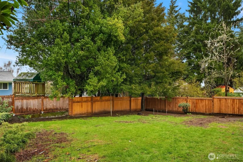 Property photo for 3818 Ne 94th Street, Seattle photo 32