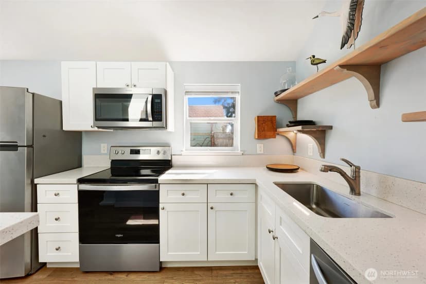 Property photo for 8333 27th Avenue Nw, Seattle photo 21