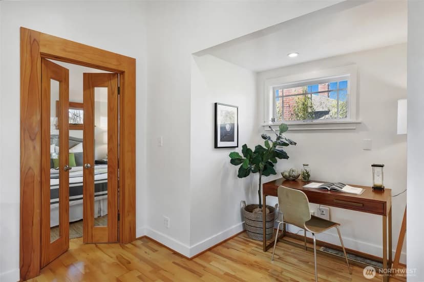 Property photo for 8333 27th Avenue Nw, Seattle photo 13