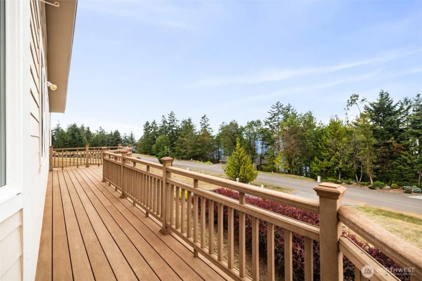 Property photo for 382 Discovery View Drive, Sequim photo 37