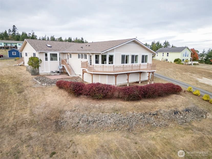 Property photo for 382 Discovery View Drive, Sequim