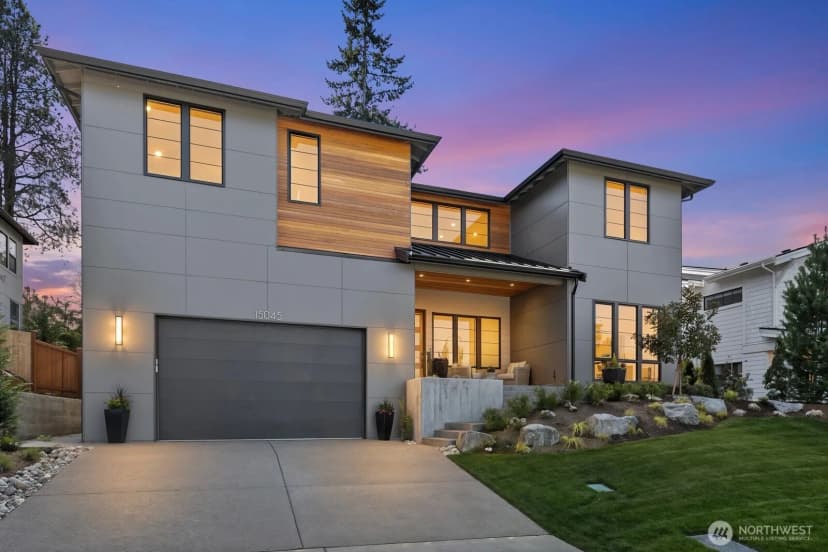 Property photo for 15045 Se 45th Place, Bellevue