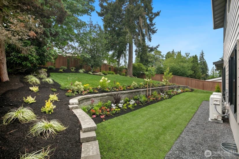 Property photo for 15045 Se 45th Place, Bellevue photo 27