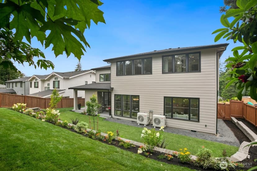 Property photo for 15045 Se 45th Place, Bellevue photo 26