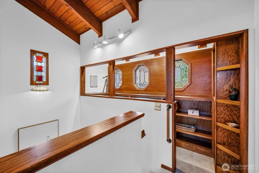 Property photo for 10200 Marine View Drive, Mukilteo photo 18