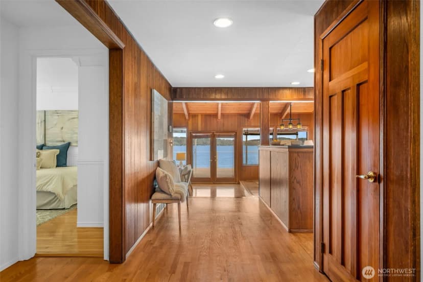 Property photo for 10200 Marine View Drive, Mukilteo photo 8