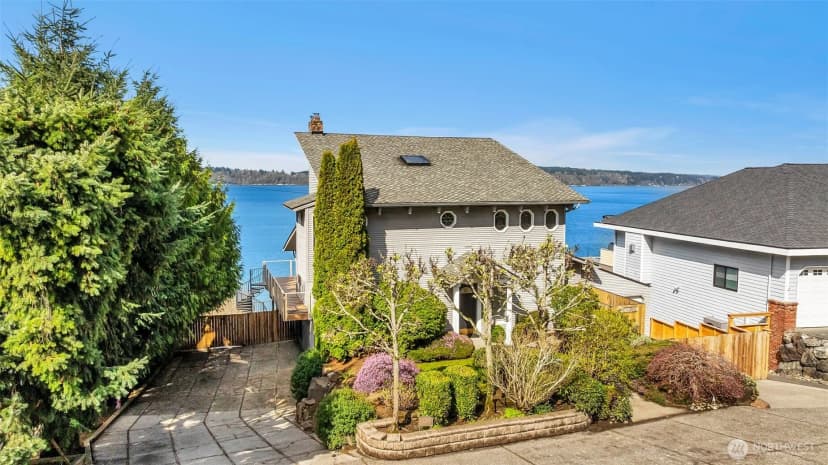 Property photo for 10200 Marine View Drive, Mukilteo photo 37