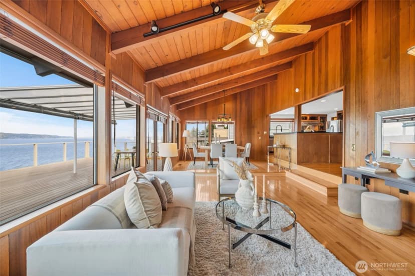 Property photo for 10200 Marine View Drive, Mukilteo photo 6