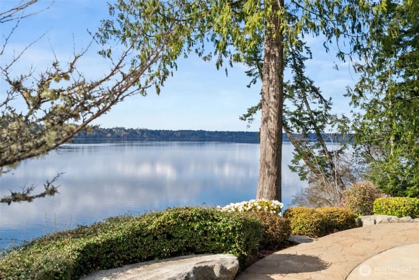 Property photo for 4827 Bayshore Lane Nw, Olympia photo 33