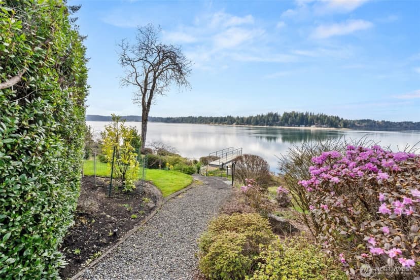 Property photo for 4827 Bayshore Lane Nw, Olympia photo 37