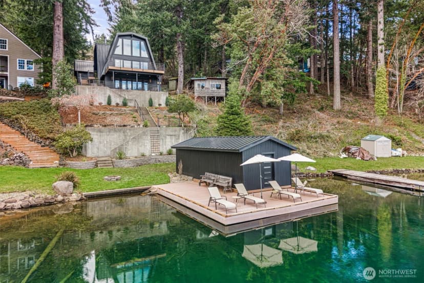 Property photo for 1721 Summit Lake Shore Road Nw, Olympia
