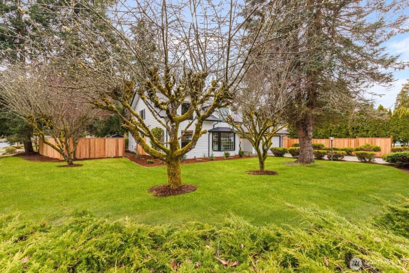 Property photo for 9802 Onyx Drive Sw, Lakewood photo 37
