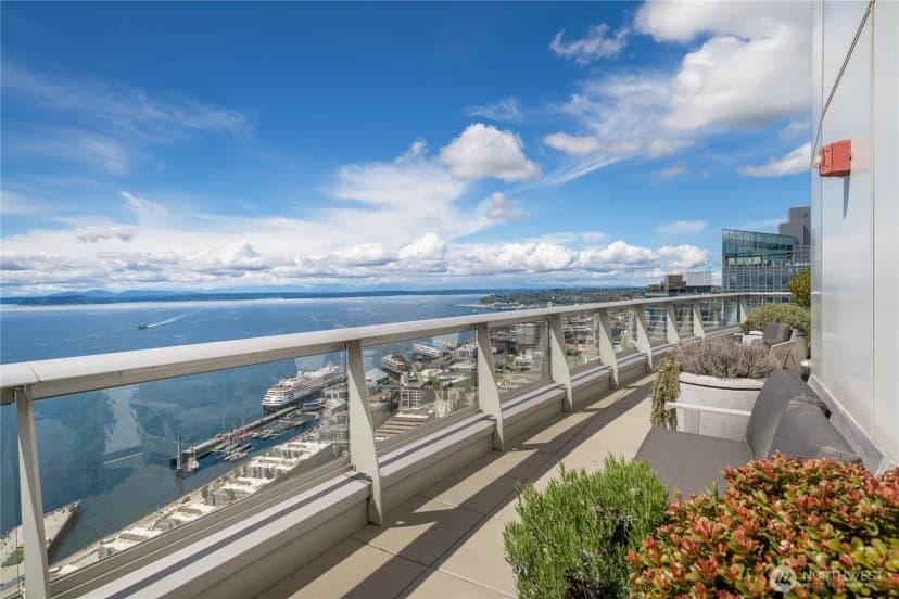 Property photo for 1521 2nd Avenue #1602, Seattle photo 40