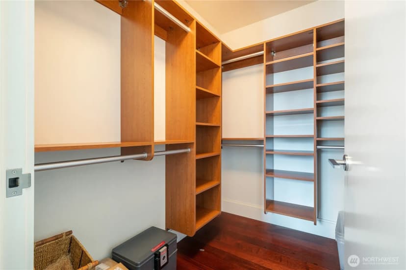Property photo for 1521 2nd Avenue #1602, Seattle photo 21
