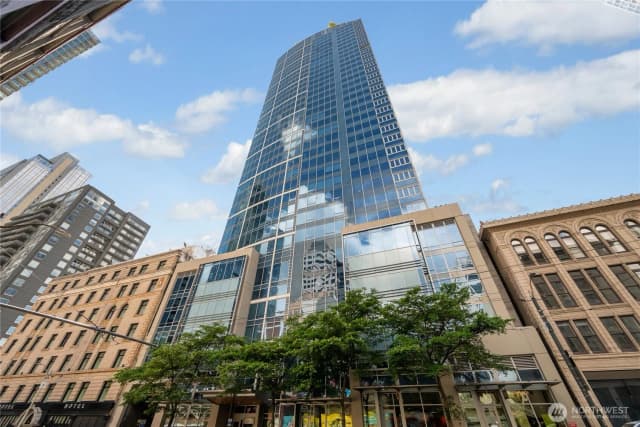 Property photo for 1521 2nd Avenue #1602, Seattle