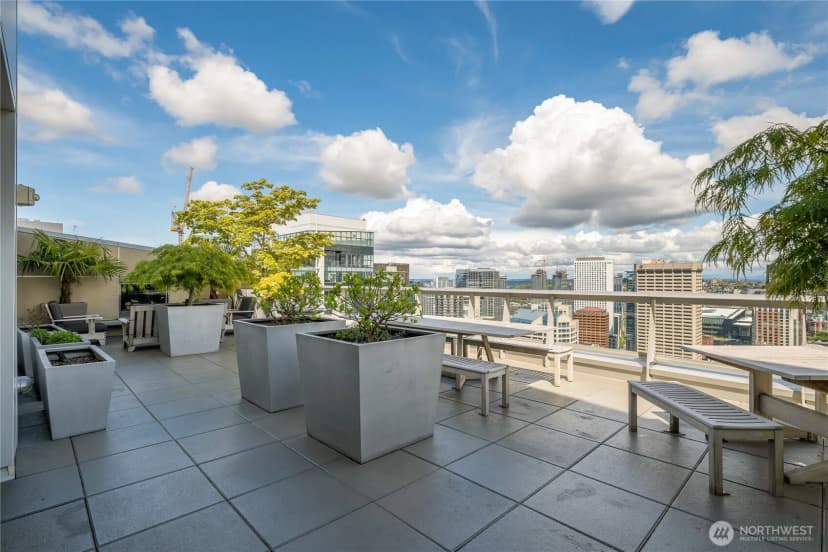 Property photo for 1521 2nd Avenue #1602, Seattle photo 38