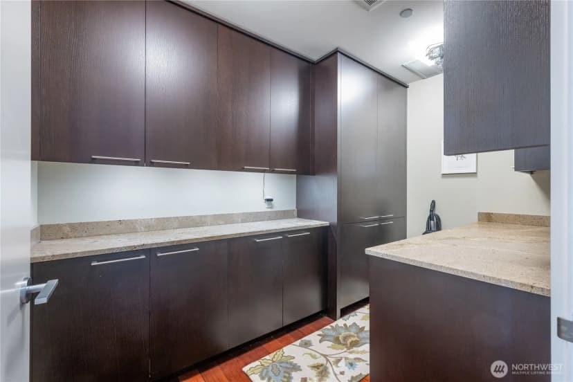 Property photo for 1521 2nd Avenue #1602, Seattle photo 31