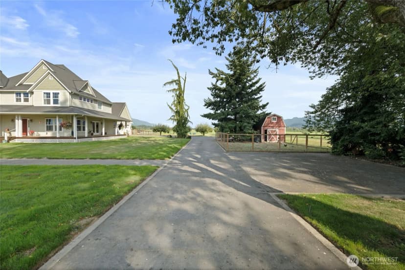 Property photo for 9177 Collins Road, Sedro Woolley photo 34