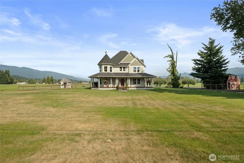Property photo for 9177 Collins Road, Sedro Woolley photo 37