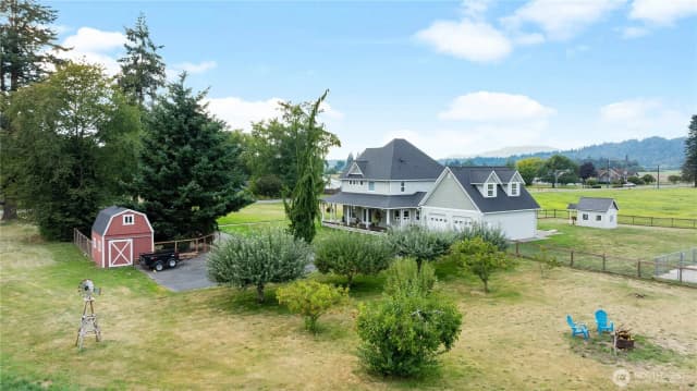 Property photo for 9177 Collins Road, Sedro Woolley photo 2