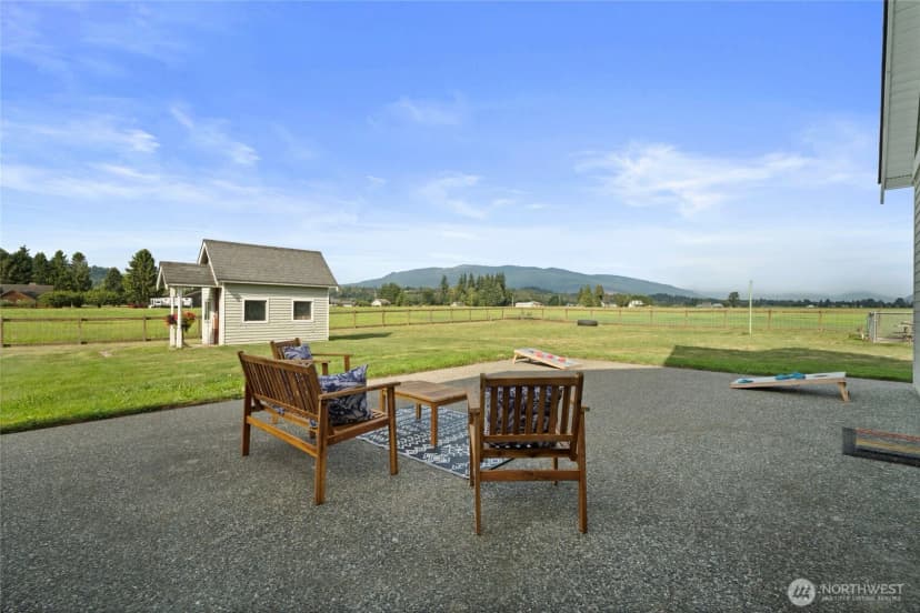 Property photo for 9177 Collins Road, Sedro Woolley photo 33