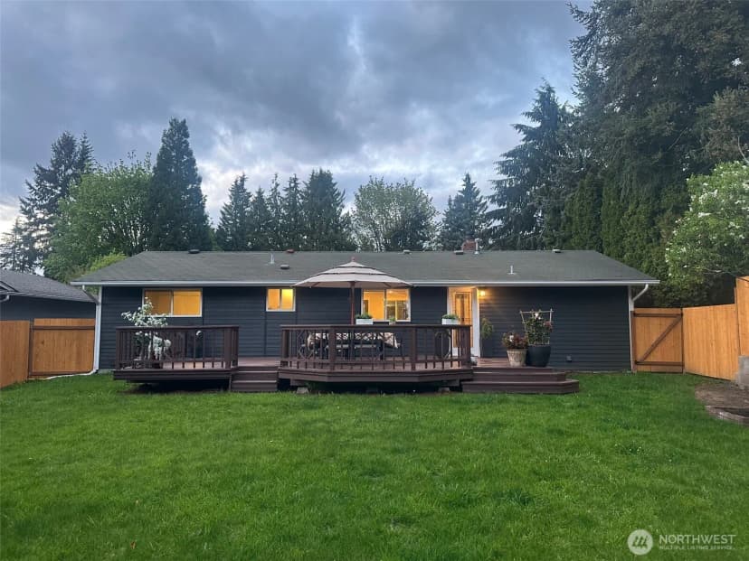 Property photo for 616 212th Street Sw, Bothell photo 4
