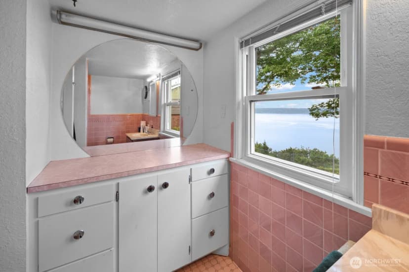 Property photo for 10445 Marine View Drive Sw, Seattle photo 21