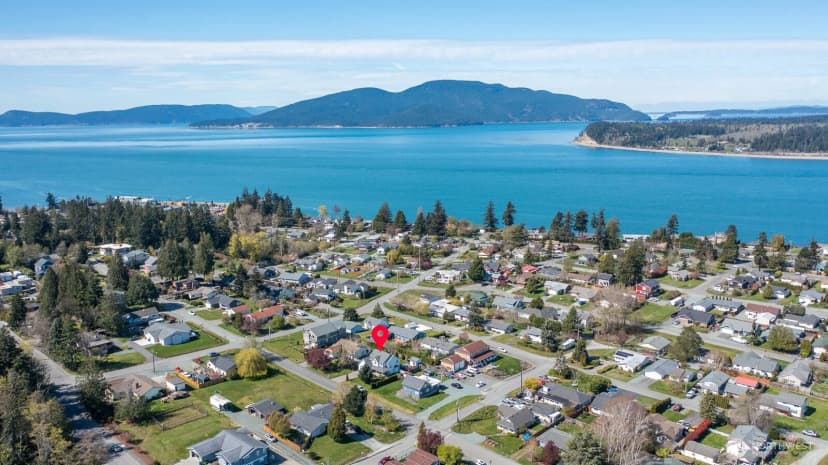 Property photo for 2412 16th Street, Anacortes photo 34