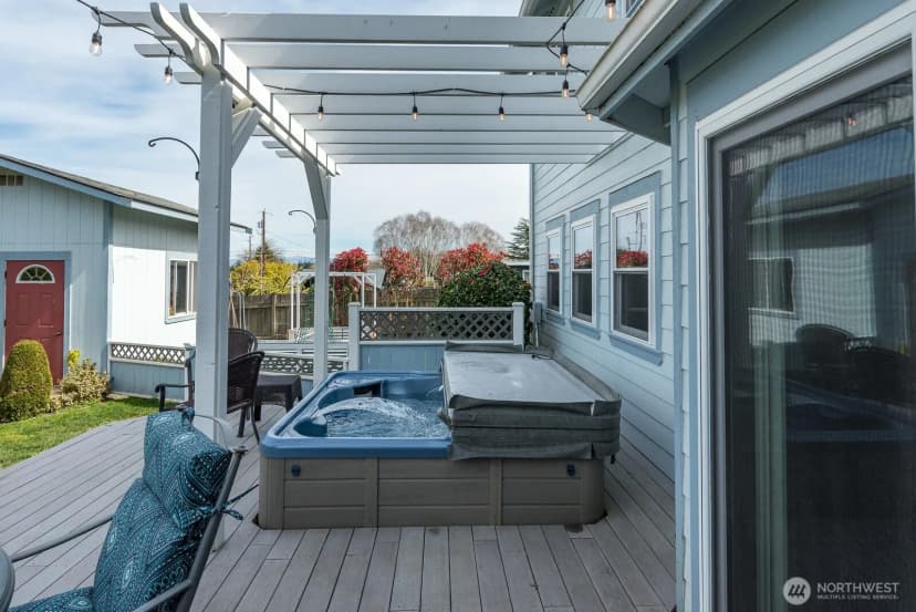Property photo for 2412 16th Street, Anacortes photo 29