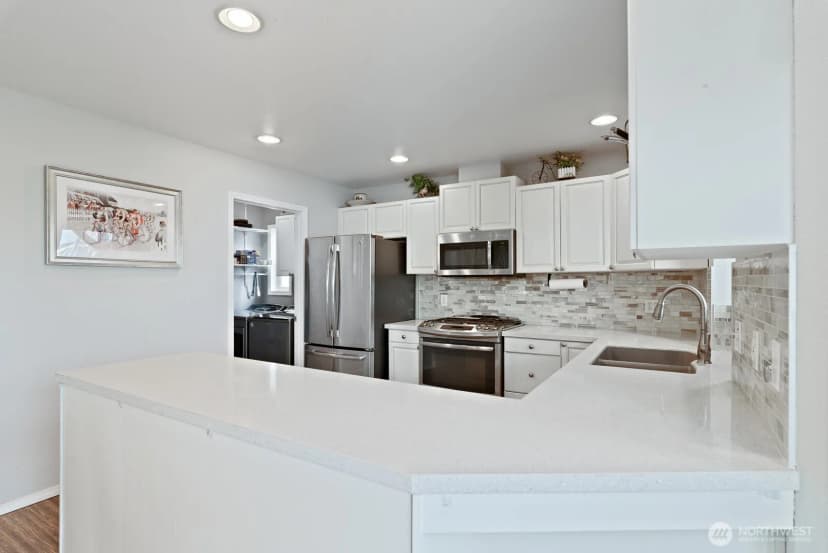Property photo for 2412 16th Street, Anacortes photo 13