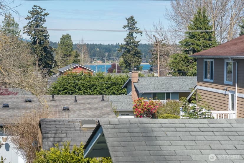 Property photo for 2412 16th Street, Anacortes photo 37