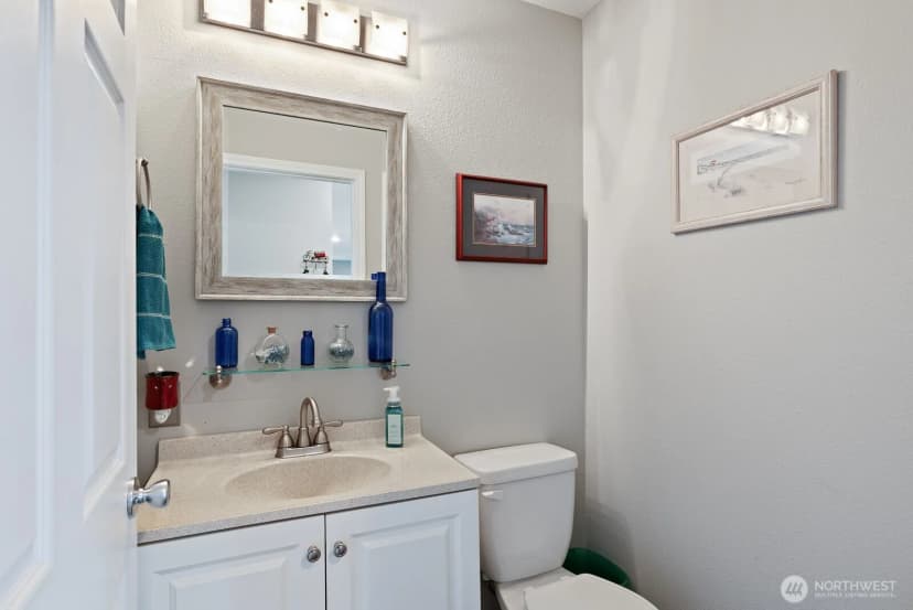 Property photo for 2412 16th Street, Anacortes photo 14