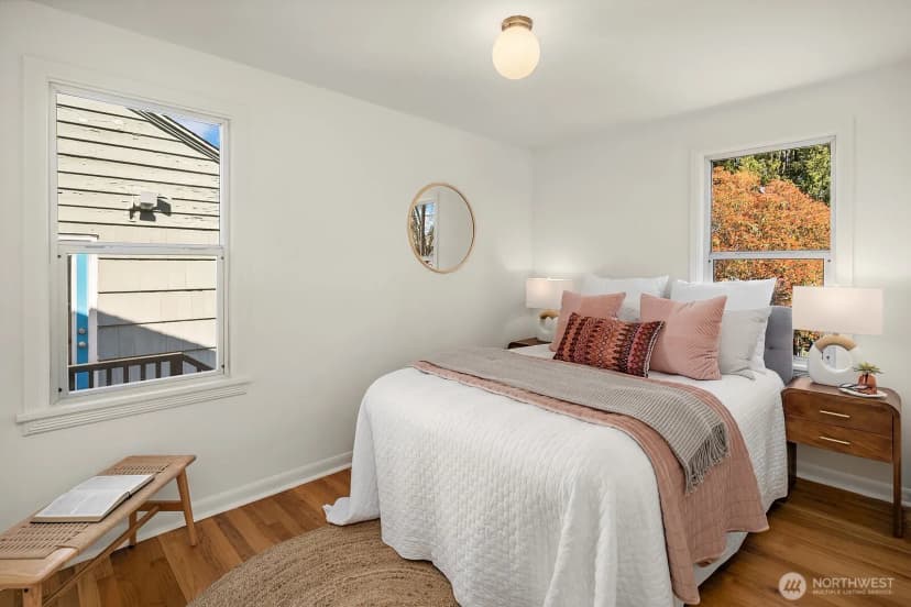 Property photo for 7924 13th Avenue Sw, Seattle photo 10