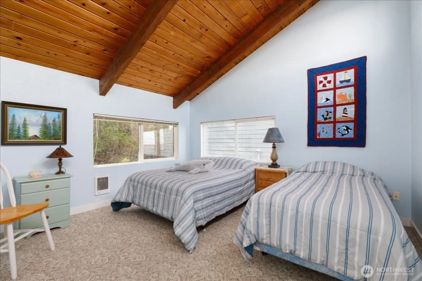 Property photo for 2185 Eastpoint Drive, Langley photo 12
