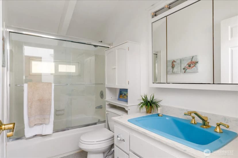 Property photo for 2185 Eastpoint Drive, Langley photo 14