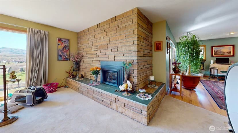 Property photo for 644 Dewberry Avenue E, Omak photo 9