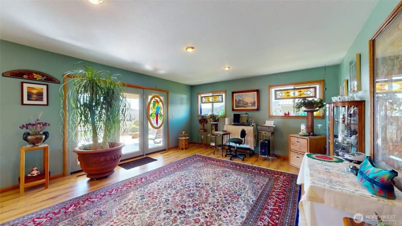 Property photo for 644 Dewberry Avenue E, Omak photo 14