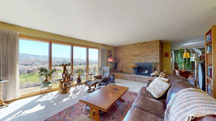 Property photo for 644 Dewberry Avenue E, Omak photo 6